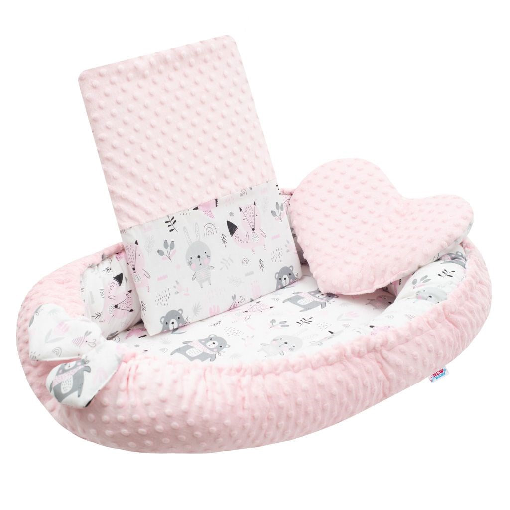 Luxe nestje met kussen en deken New Baby van Minky roze