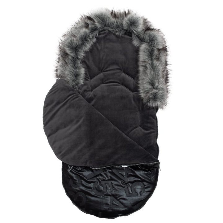 New Baby luxe voetenzak met bont zwart
