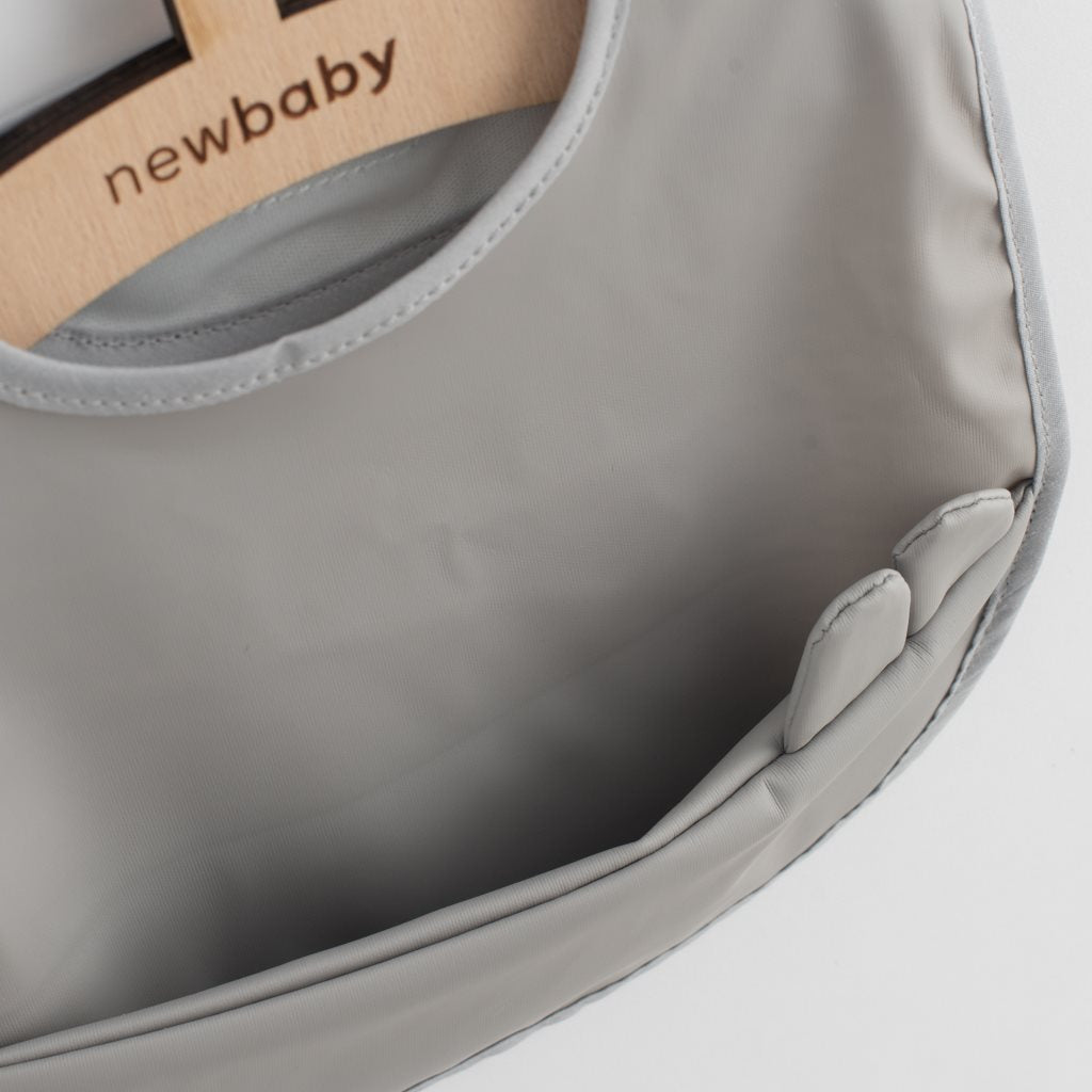 Wasbaar slabbetje New Baby 34x45 cm grijs