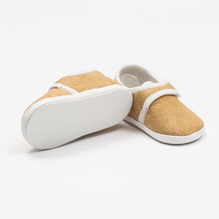 Babyslofjes New Baby bruin 0-3 mnd, maat 116/122