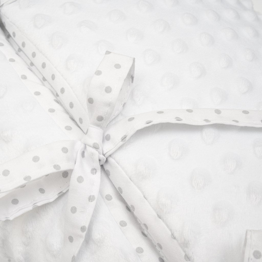 Luxe Minky inbakerdoek New Baby wit 75x75 cm – detailfoto 1