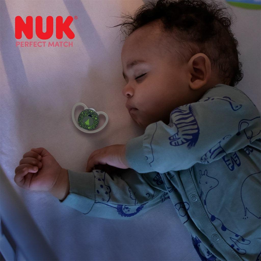NUK Perfect Match Air Night fopspeen VUURVLIEGJE/SCHAAP 6-18 mnd 2 st.