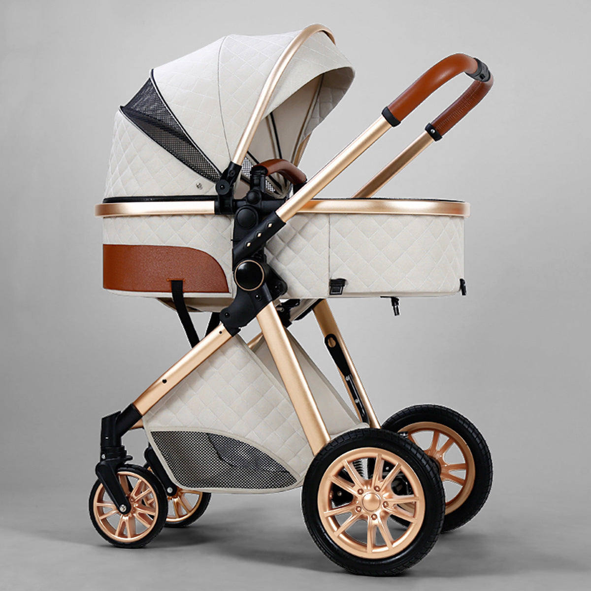 BB-Essentials BreezeRide™ 2-in-1 Lichtgewicht Kinderwagen