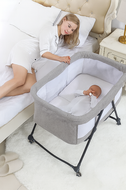 Baby Essential Reiswieg met Matrask en Wieltjes