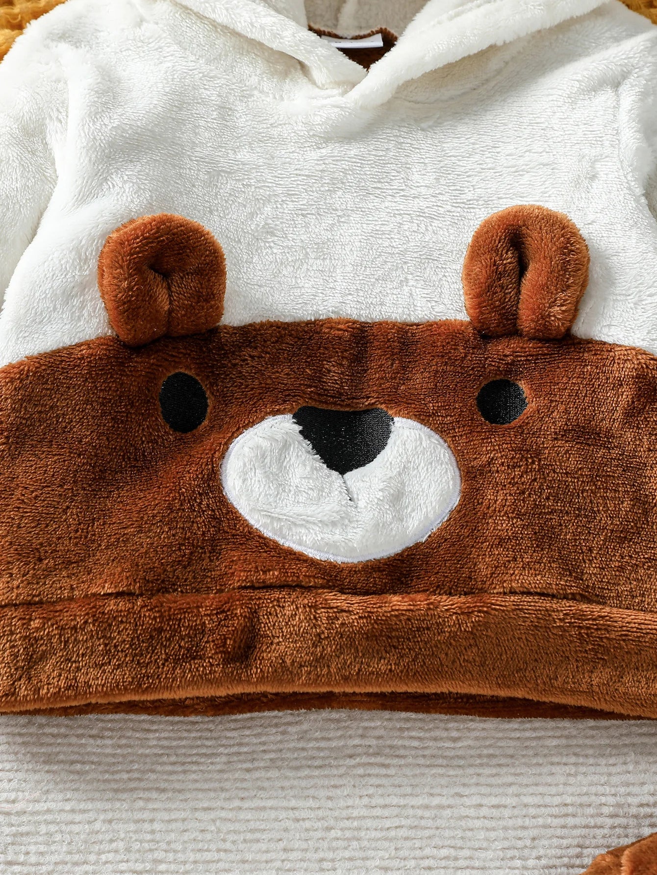 Baby Essential Winter Teddy 2-delige Set